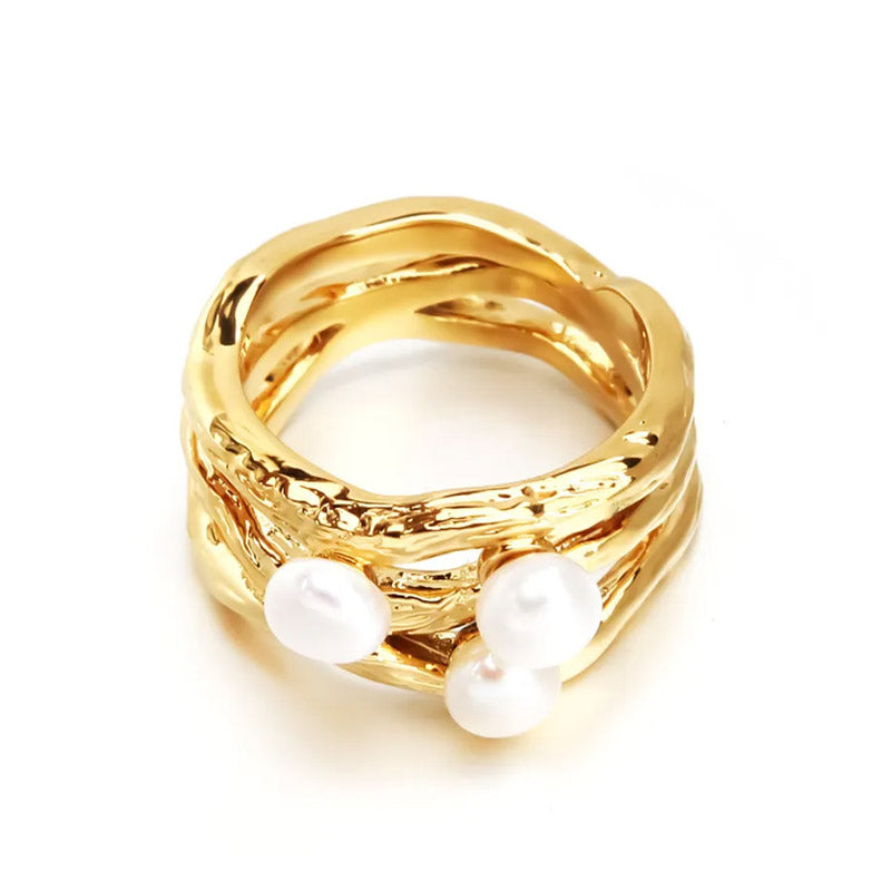 wave-shaped design ring - Mara
