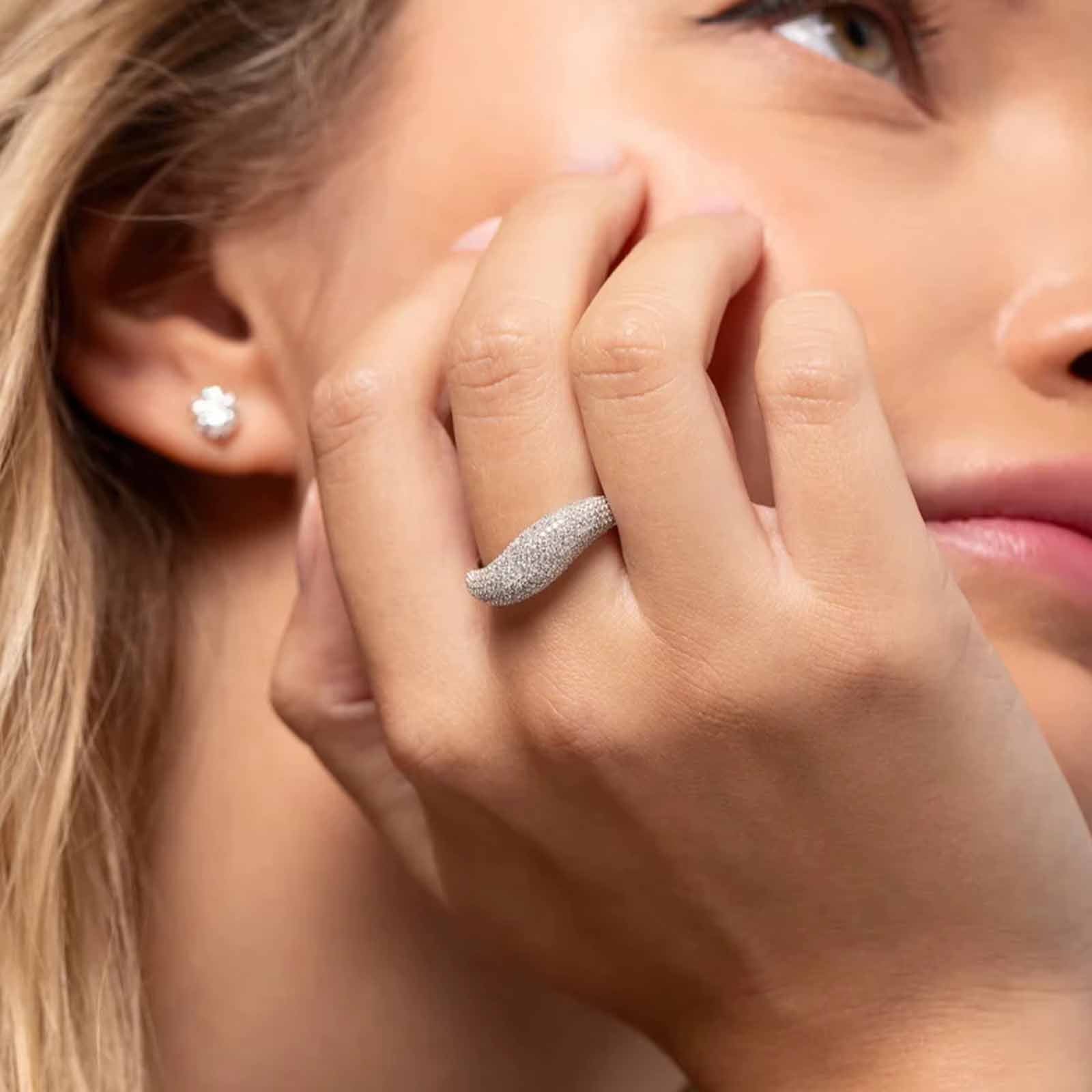 Valkyria Curve rings in gold and silver - Carleigh