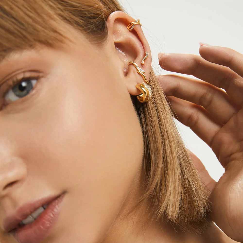 Earrings Marilyn's Classic Hoops  in gold and silver - Burton