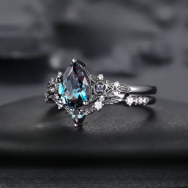 Luxury black cubic zirconia ring - Nunilo