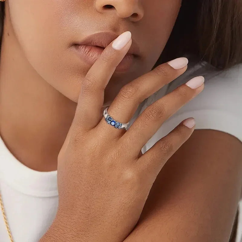 Silver ring with stars and dark blue stones - Unique and poetic look - Doneche