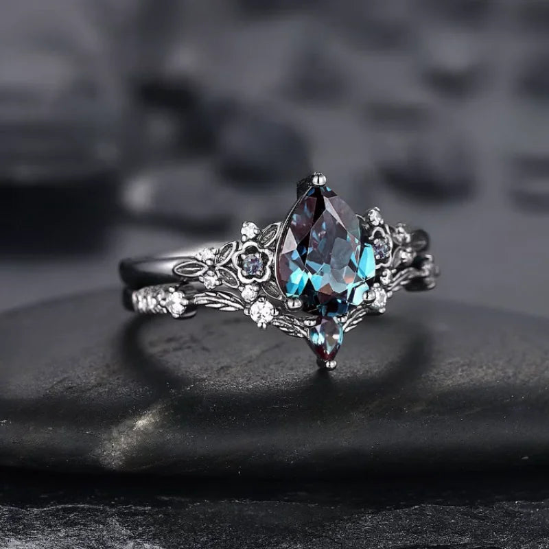 Luxury black cubic zirconia ring - Nunilo